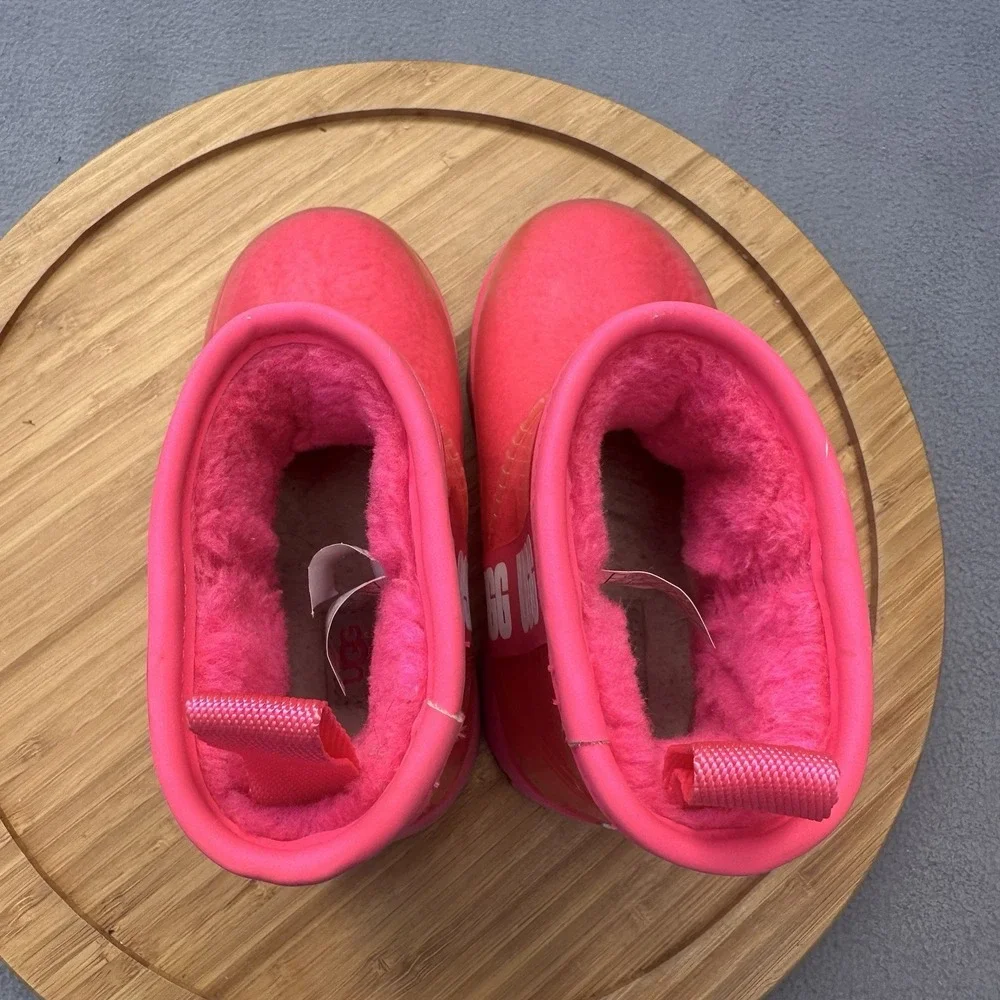 UGG classic clear